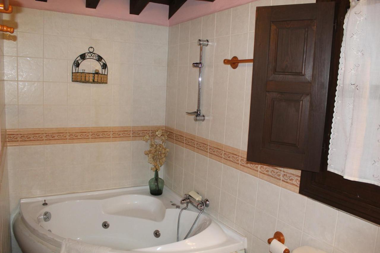 La Escondida Villa Tornavacas Bagian luar foto